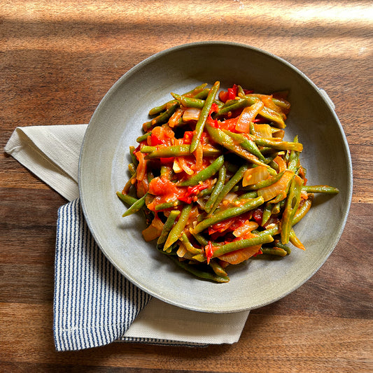 Green Beans with Tomato Sauce